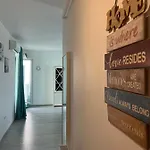 Emi Mamaia Apartment