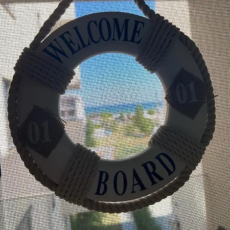 Emi Mamaia 公寓 那沃达利