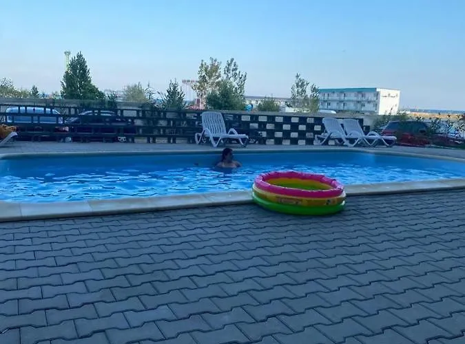 Emi Mamaia 公寓 那沃达利